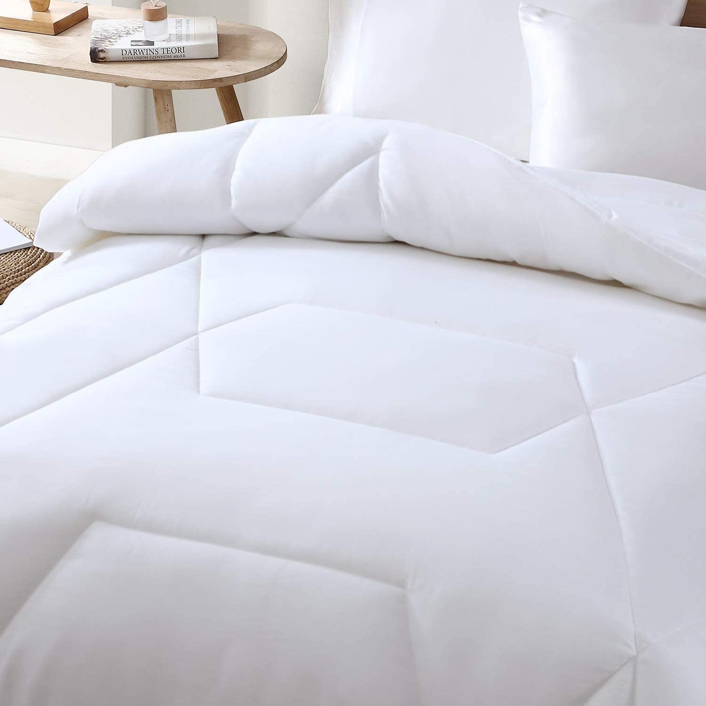 Down Alternative Quilted Comforter